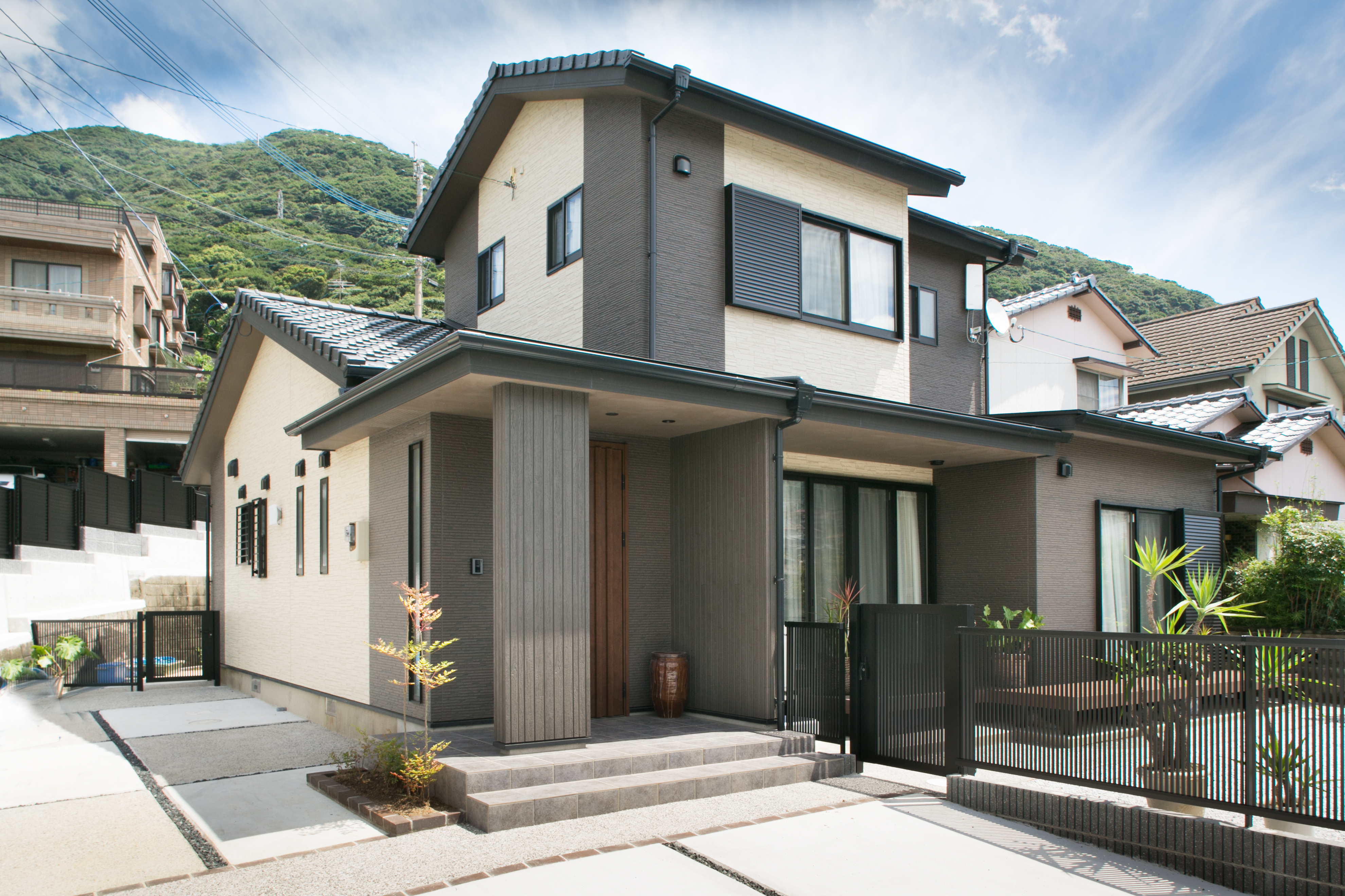 輝きを取り戻した我が家～新たな生活が始まる二世帯住宅～